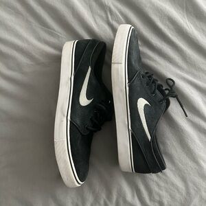 Nike Janoski Black White Size 10M
